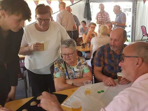 Sfeerbeeld van een evenement in de Holterhoek (1)